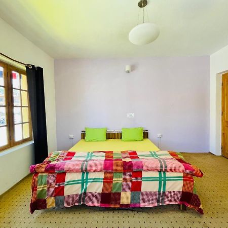 Happy Drifters Hostel Leh Buitenkant foto